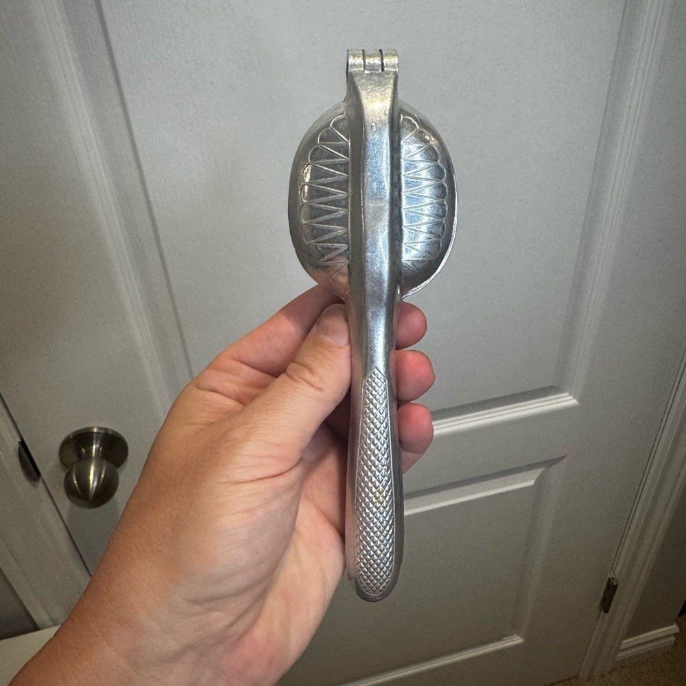 Vintage Wilesco Aluminum Lemon Citrus Squeezer Kitchen Utensil